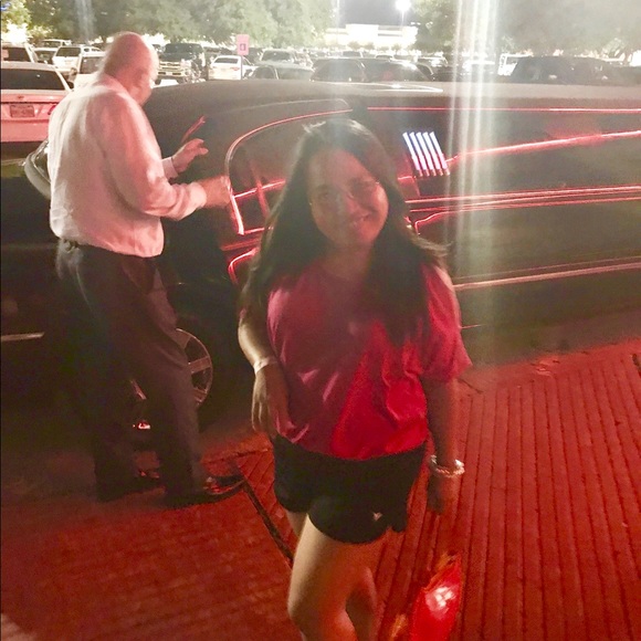 Meet your Posher, Michelle - Picture 6 of 8